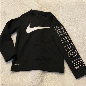 Nike long sleeve dry fit shirt